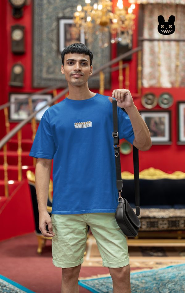 WANTED OVERSIZED UNISEX T-SHIRT