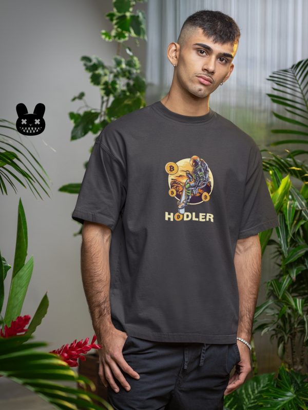 HOLDER OVERSIZED UNISEX T-SHIRT