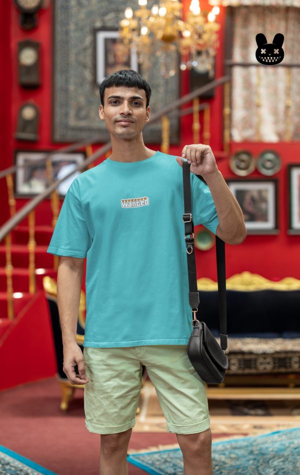 WANTED OVERSIZED UNISEX T-SHIRT