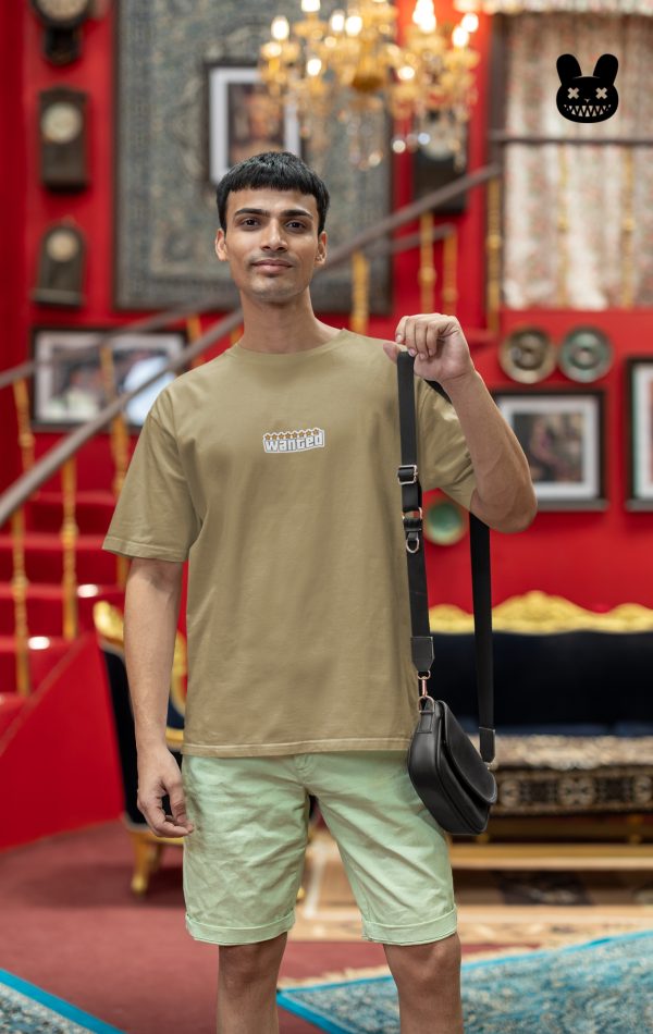 WANTED OVERSIZED UNISEX T-SHIRT