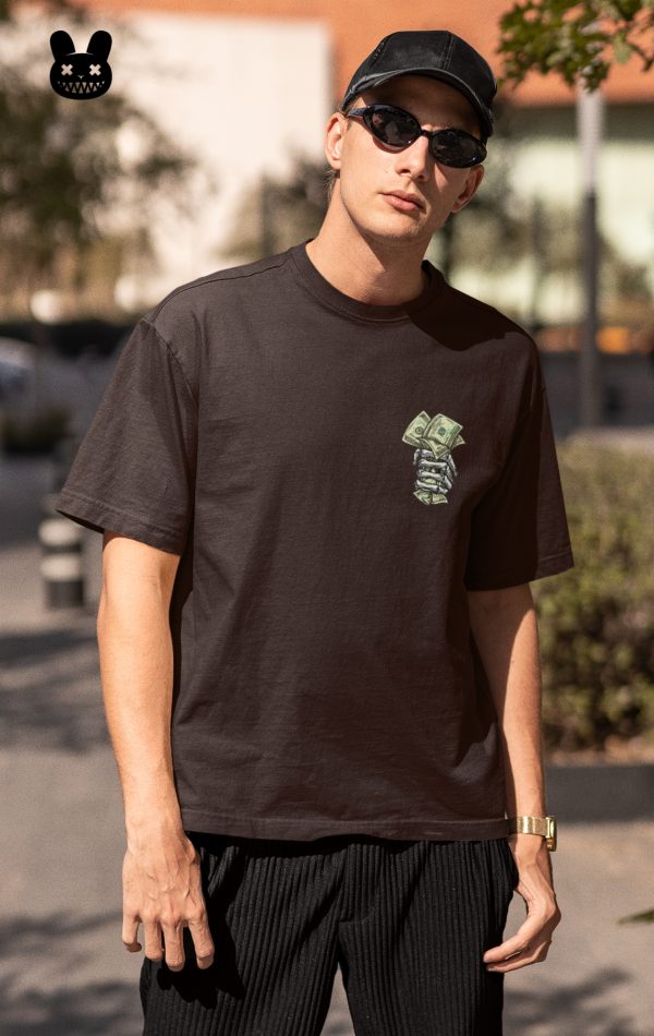 MONEY IN HAND OVERSIZED UNISEX T-SHIRT