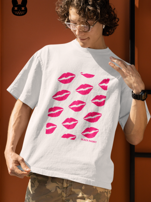 KISSES MARK UNISEX OVERSIZED TSHIRT