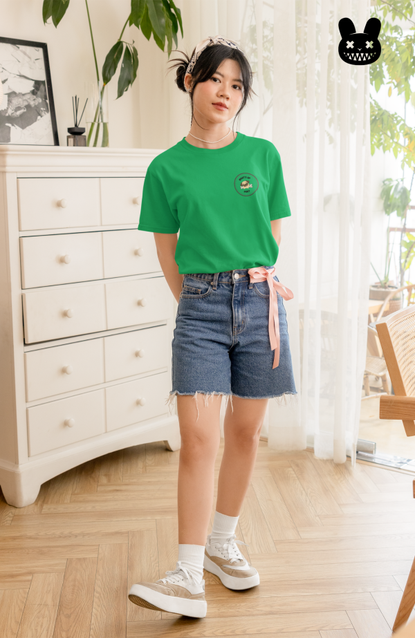 BROWN WHAT'S UP PUG OVERSIZED UNISEX TSHIRT